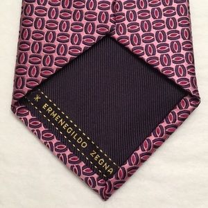 Ermenegildo Zegna. 100% silk tie. Brand new wo tag